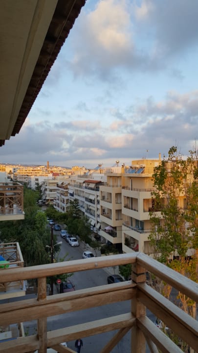 Strand Hotel Theartemis Palace