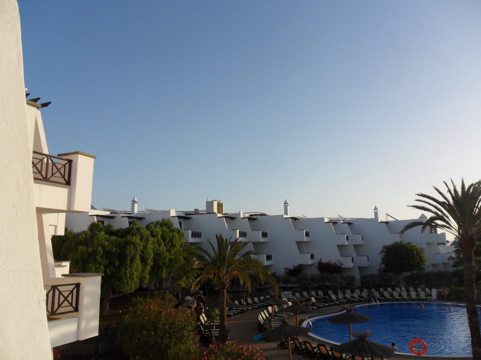 Ausblick bom Balkon allsun App.-Hotel Albatros