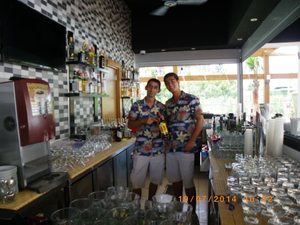 Team of pool bar Luna Blanca Resort & Spa