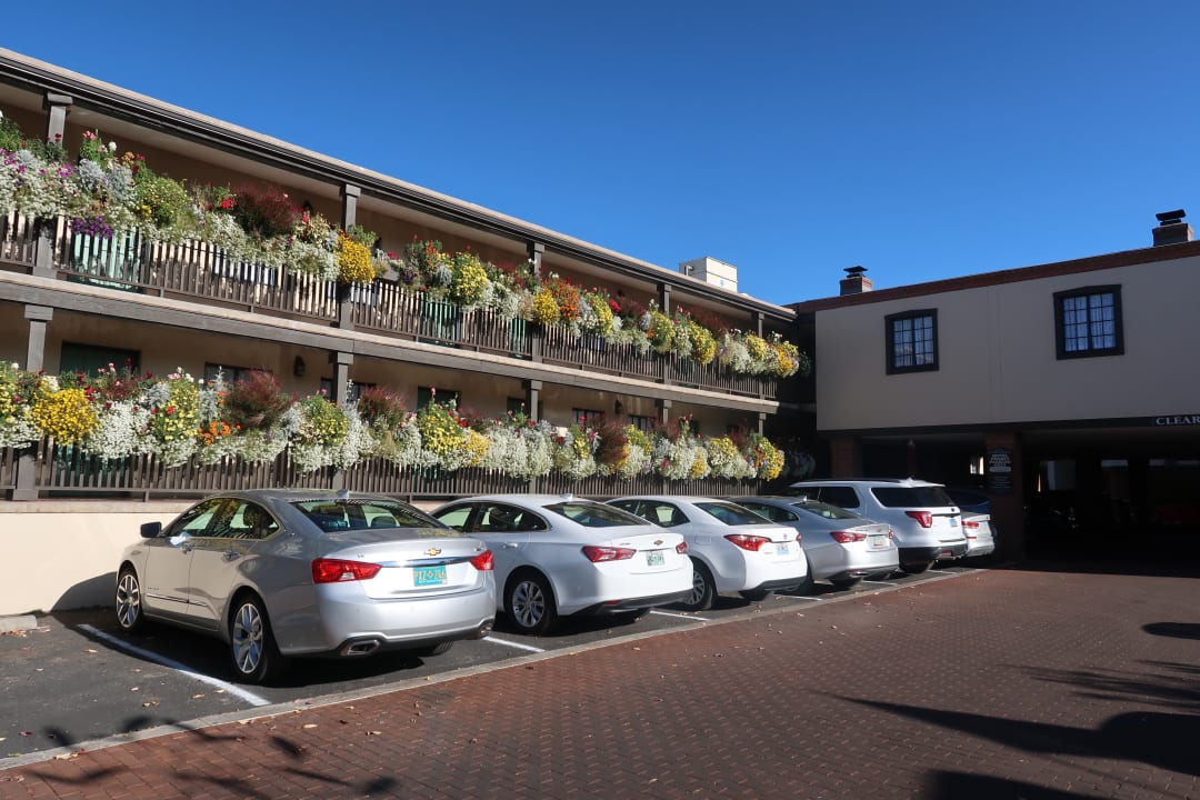 Außenansicht Hotel Inn of the Governors