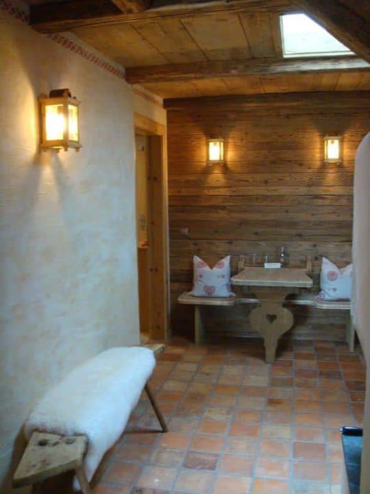 EG Flur Almdorf Flachau