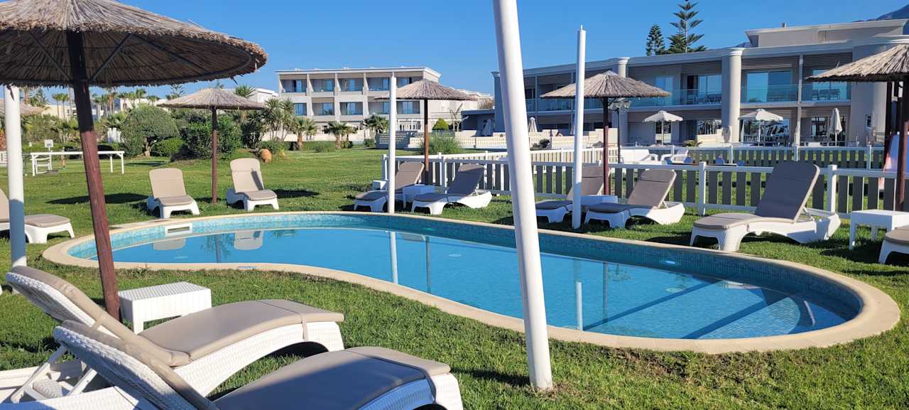 Pool Mythos Palace Resort & Spa