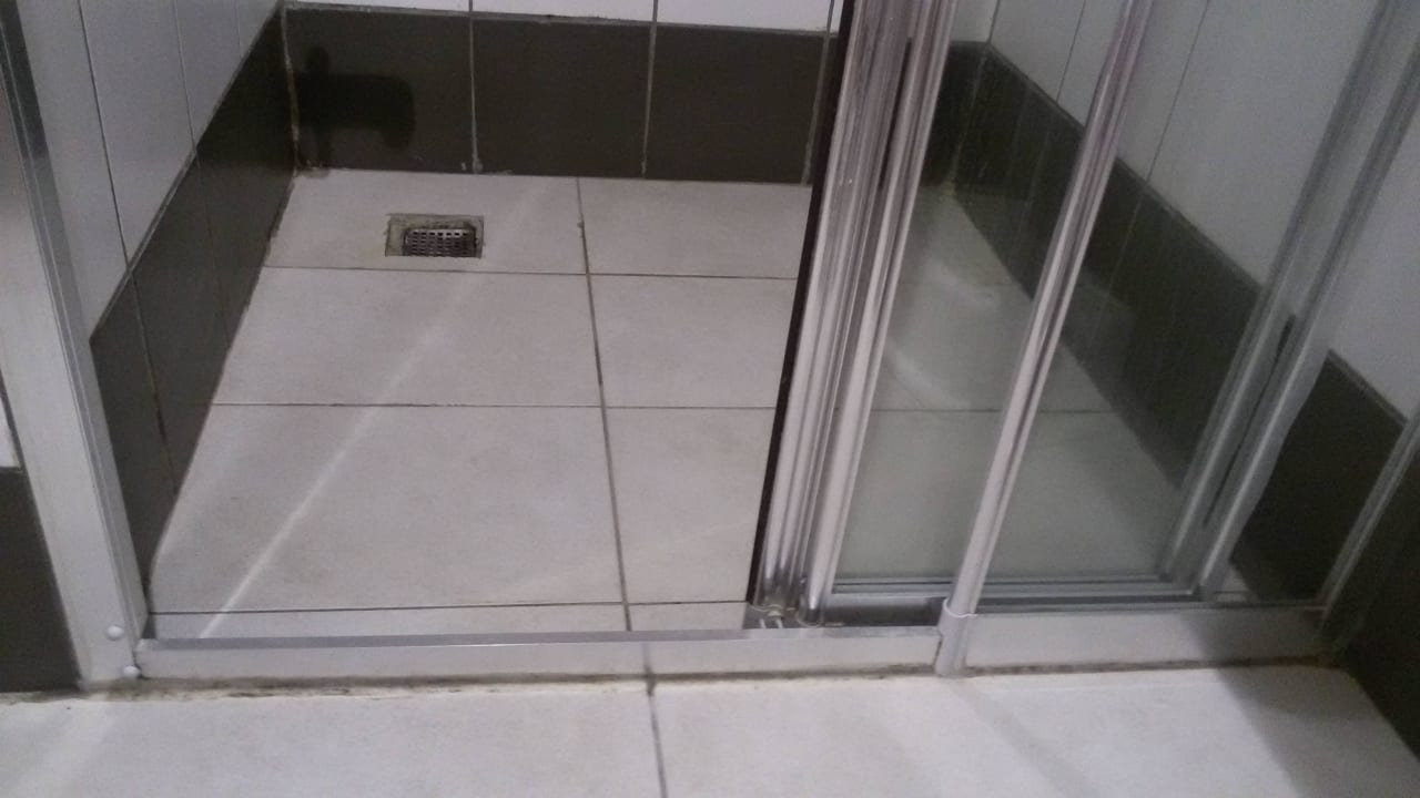 Łazienka w odremontowanej częsci hotelu AQI Pegasos World