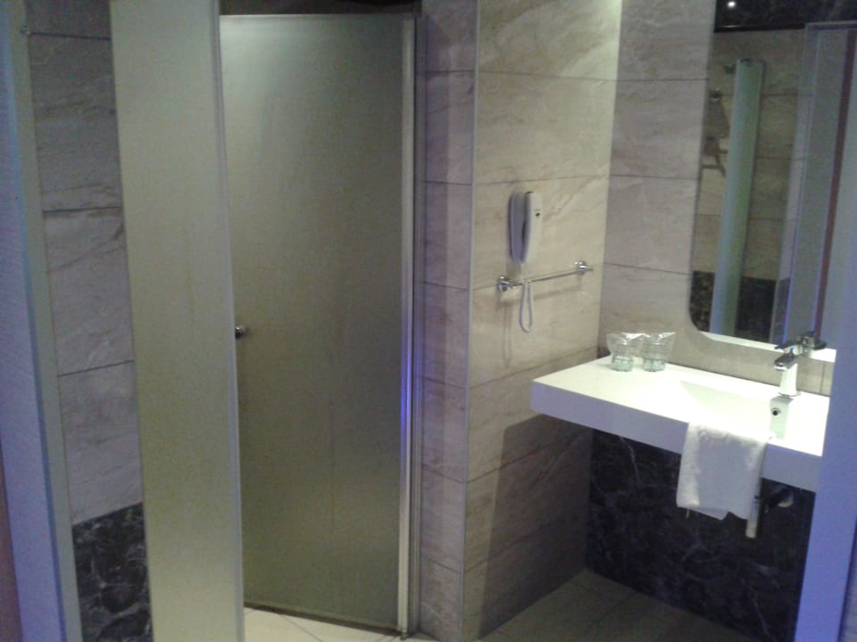Dusche Hotel Royal Garden Beach