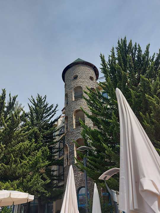Außenansicht Dosi Hotel