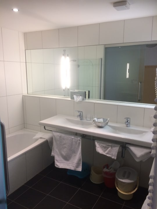 Zimmer Boutique Hotel Bellevue Lermoos