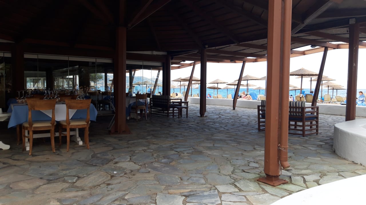 Strand Apollonia Beach Resort & Spa