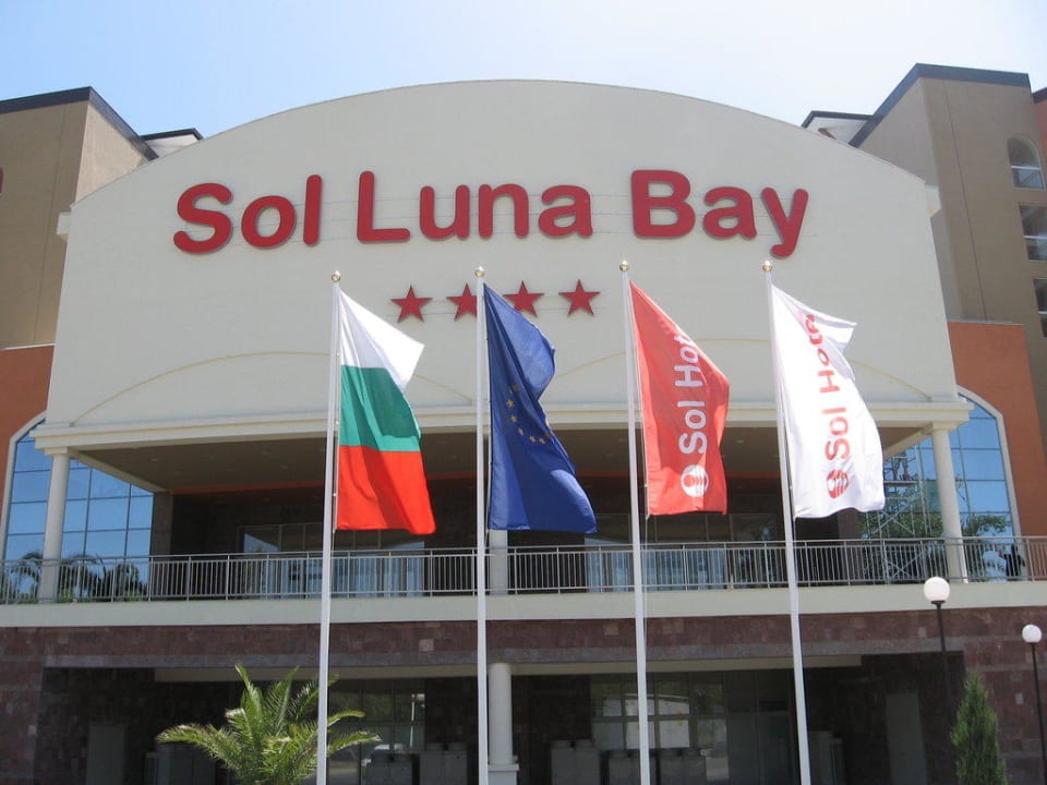 Eingang Sol Luna Bay