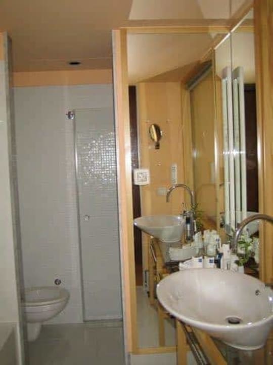 Badezimmer Falkensteiner Hotel Adriana