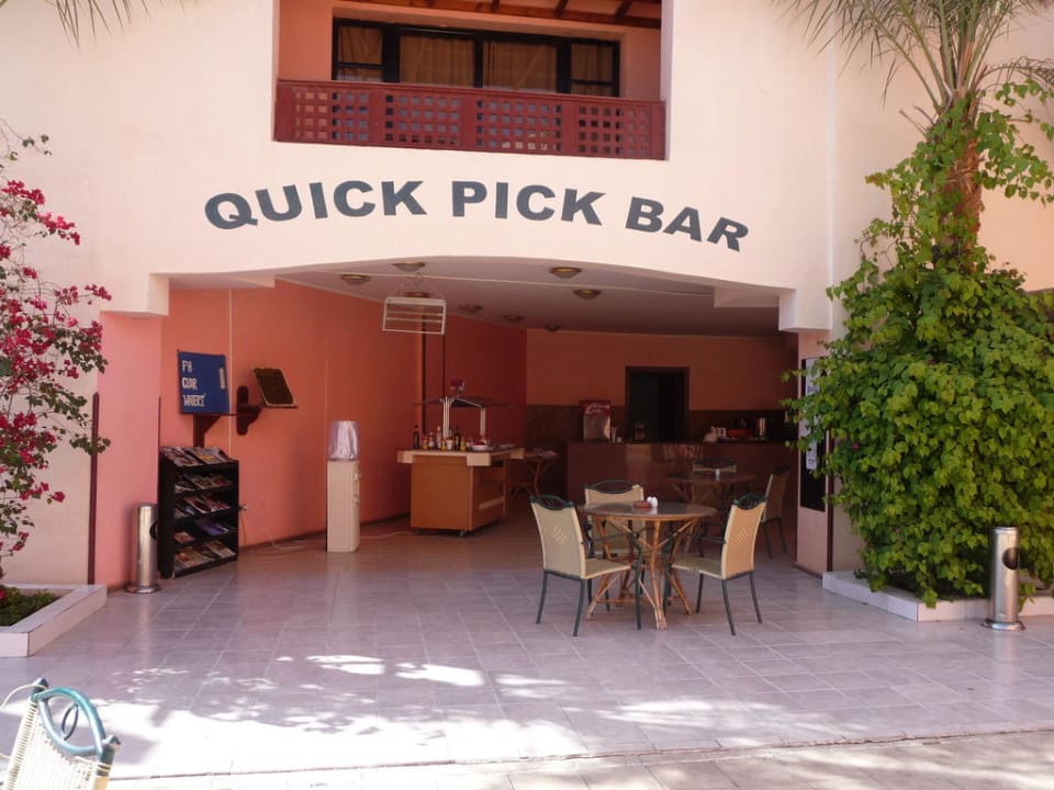 Pool- und Frühstücksbar  Blend Club Aqua Resort