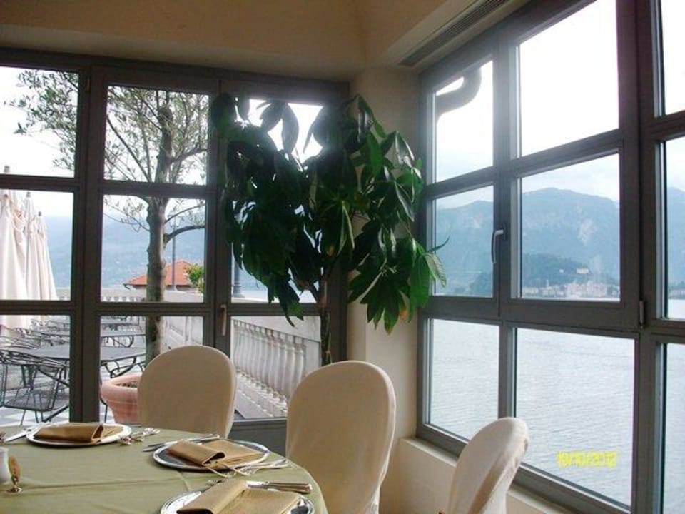 Das Restaurant mit Ausblick auf dem See Grand Hotel Cadenabbia