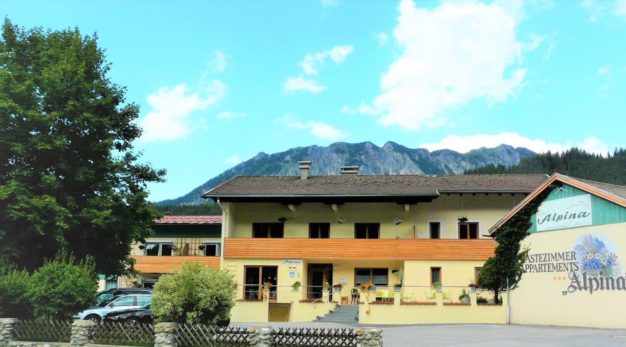 Außenansicht Alpina Appartements