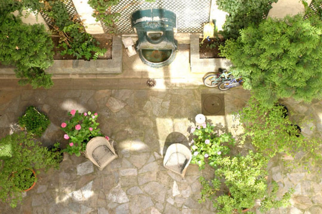 Patio Residence Du Palais