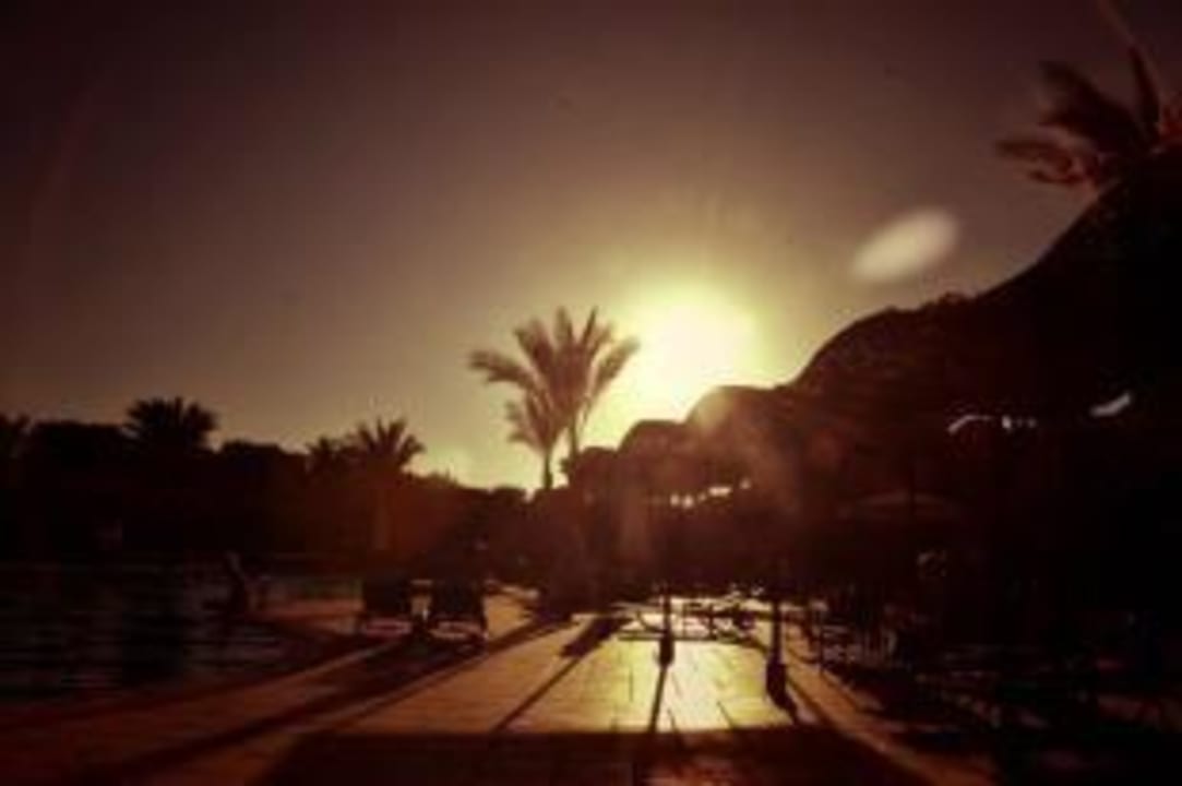 Poolanlage im Dez´12 Jaz Makadi Oasis Resort