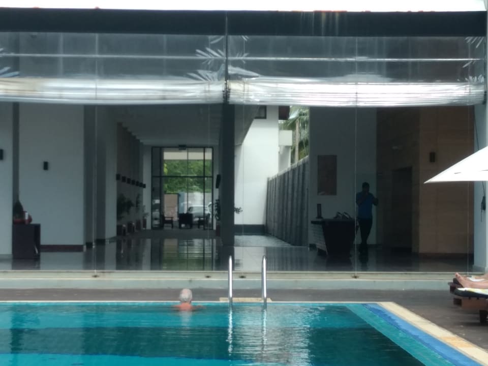 Pool Turyaa Kalutara