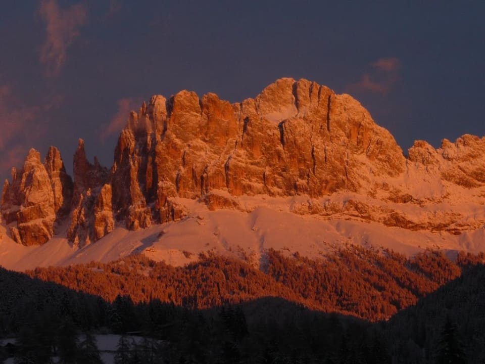 Sonnenuntergang am Rosengarten Cyprianerhof Dolomit Resort