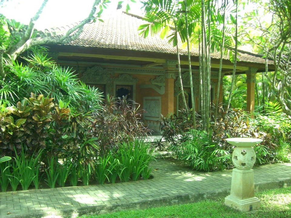 Bungalow Puri Santrian