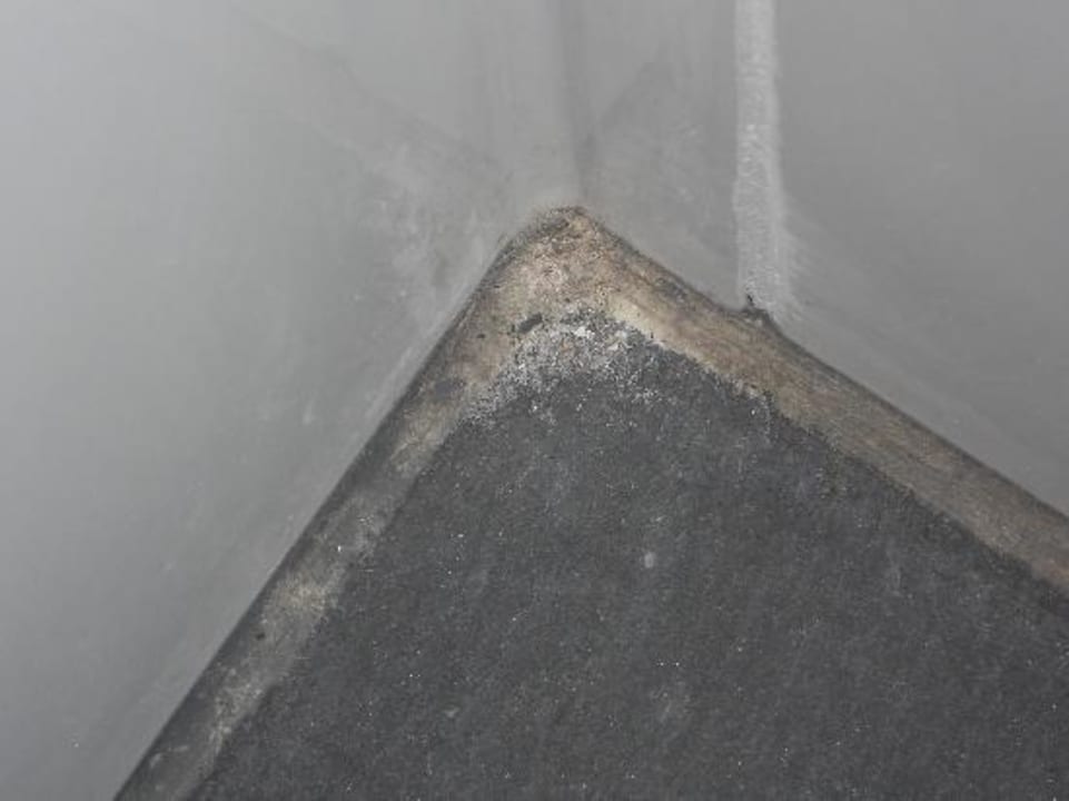 Baudreck im Bad  Gourmethotel Yscla