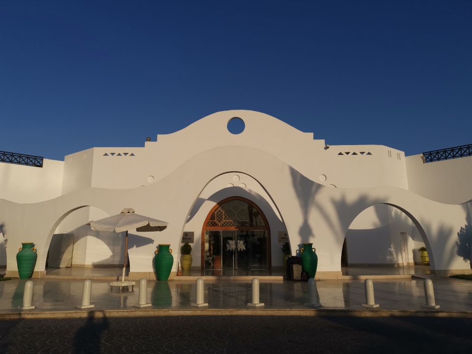 Außenansicht Hilton Marsa Alam Nubian Resort