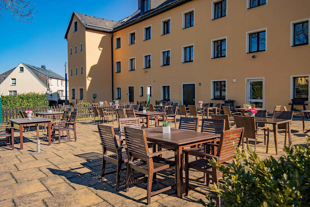 Gartenanlage Erzgebirgshotel Freiberger Höhe