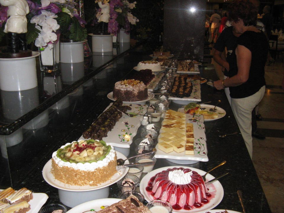 Nachtischbüffet  Papillon Belvil