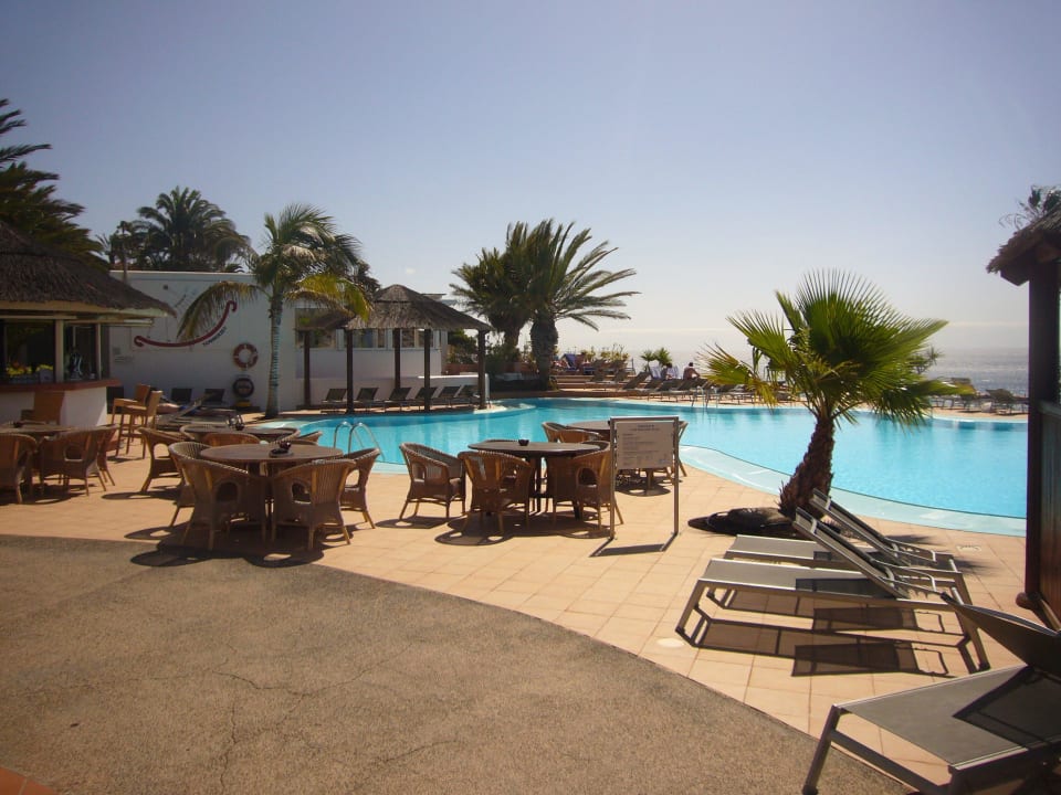 3 ROBINSON ESQUINZO PLAYA