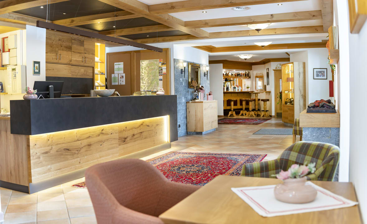 Lobby Landhotel Tirolerhof