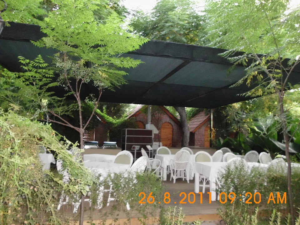 Hähnchenecke Can Garden Beach