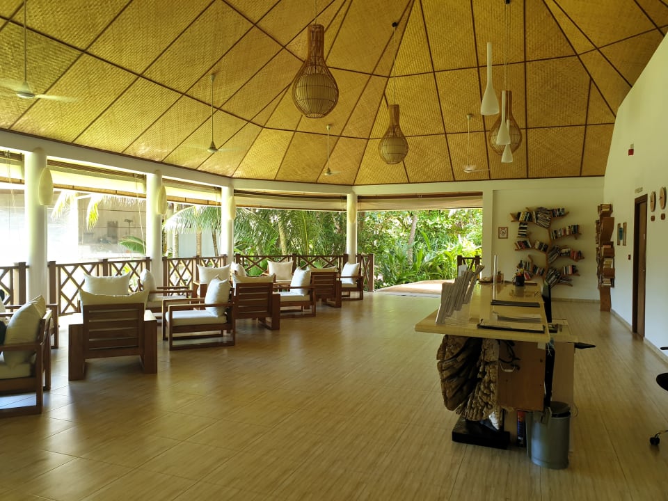 Lobby Dreamland The Unique Sea & Lake Resort / Spa