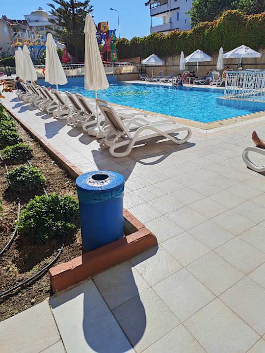 Pool Narcia Resort Side