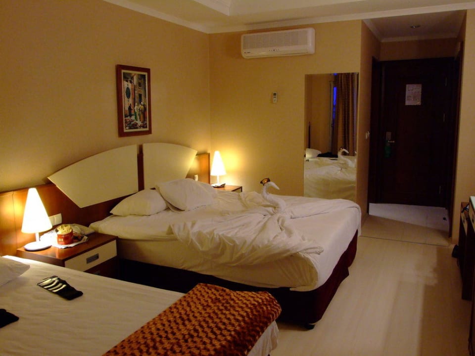 DZ, Blickrichtung vom Balkon/Sitzecke Belek Beach Resort Hotel