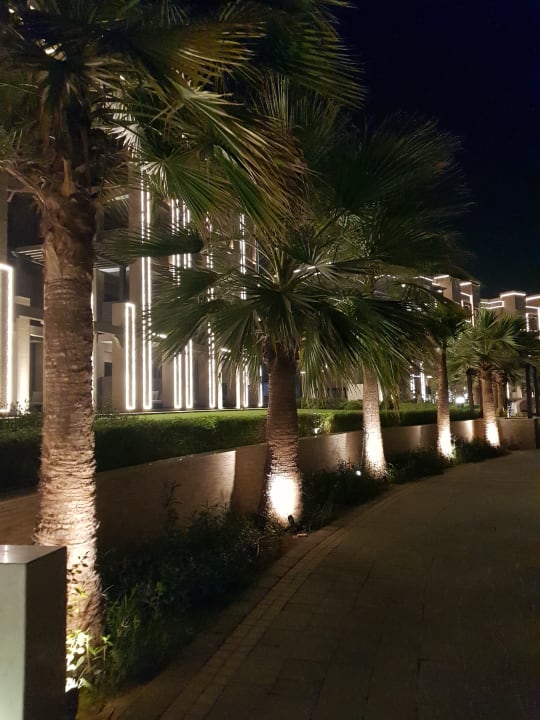Gartenanlage DoubleTree by Hilton Resort & Spa Marjan Island