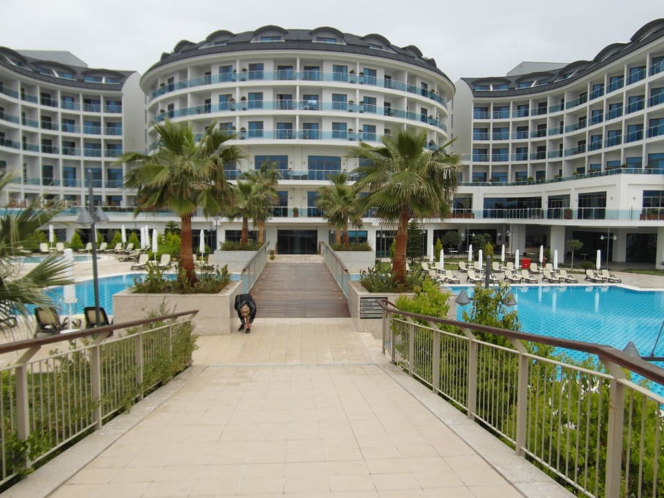 View of Hotel as you approach from the Beach Commodore Elite Suites & Spa - Adults only