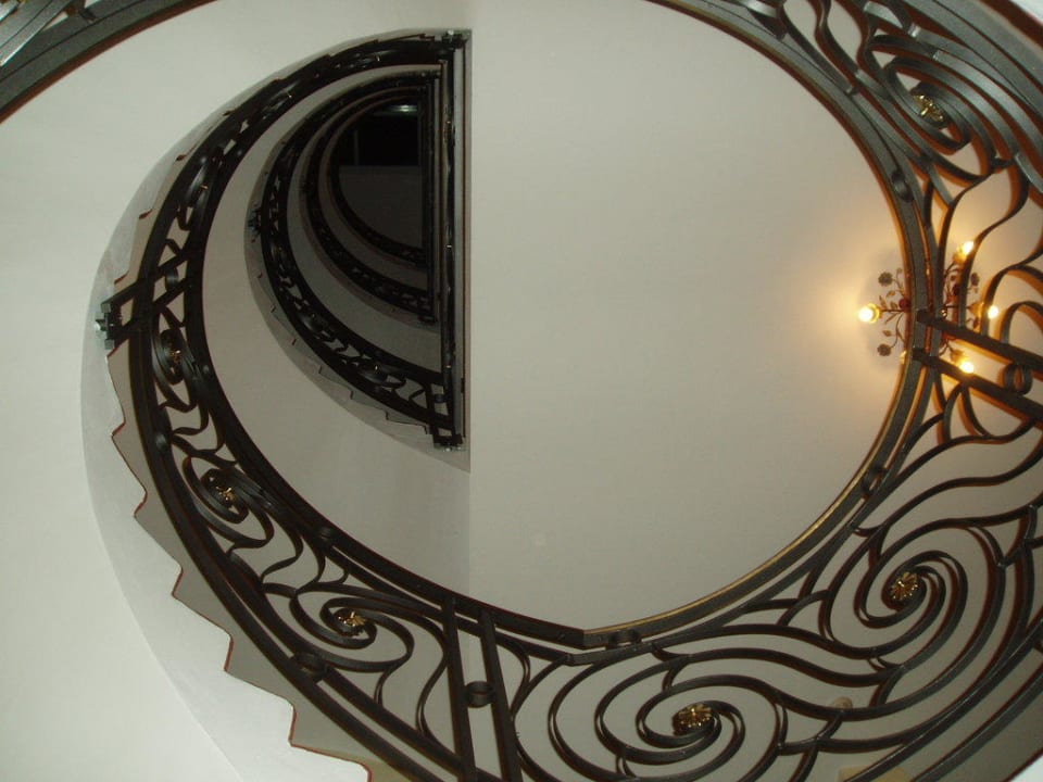 Wendeltreppe Hotel Pienzenau am Schlosspark