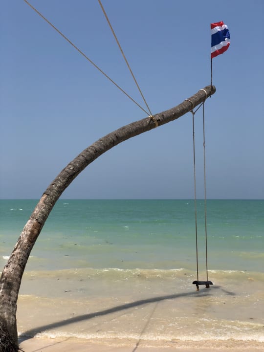 Strand Ocean Breeze Resort