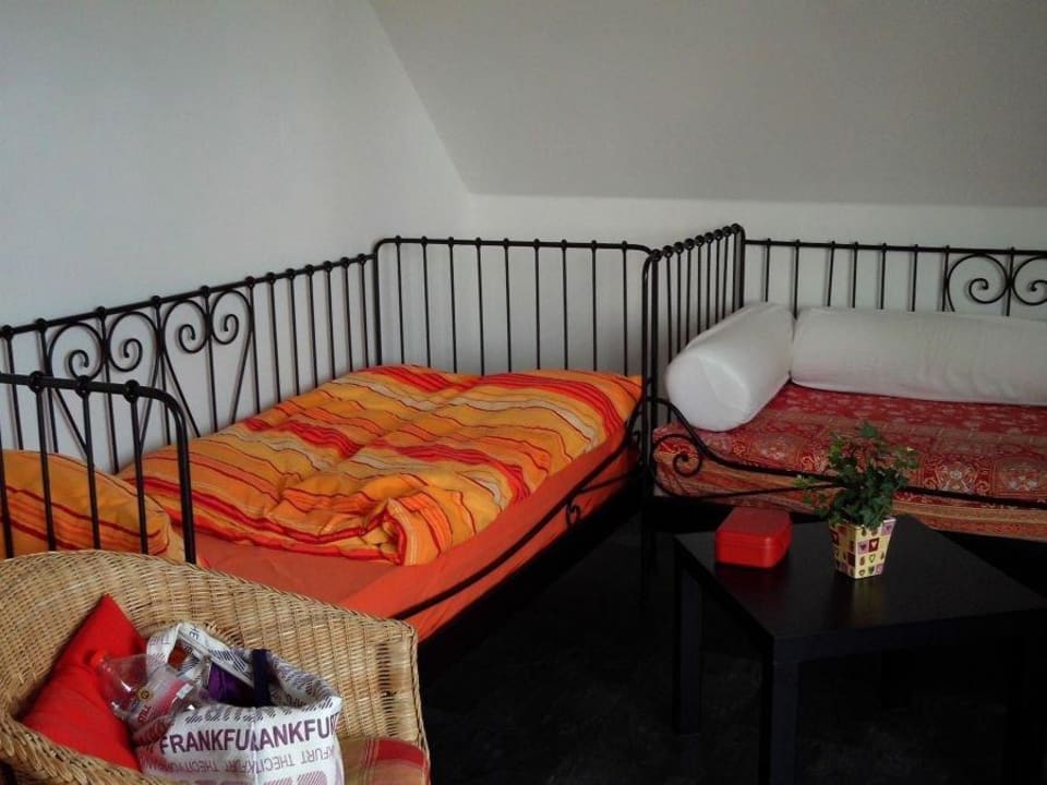 5 Betten im Zimmer Gästehaus Vigliarolo