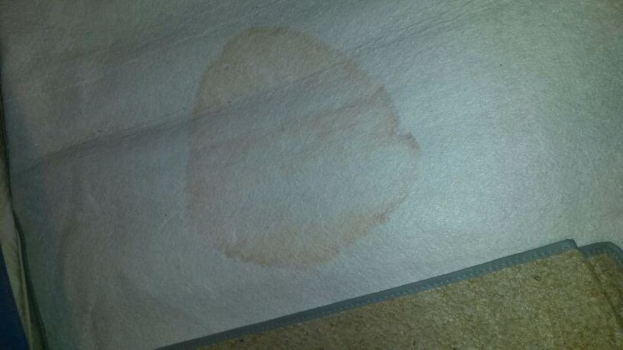 Beschmutzte Matratze Hotel Bügener