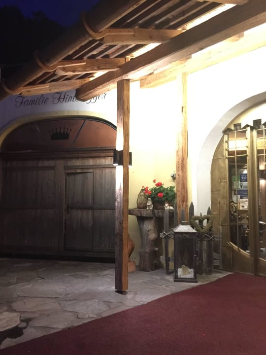 Eingang Hotel Bergschlössl