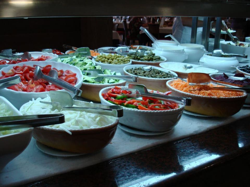 Salatbuffet blau punta reina