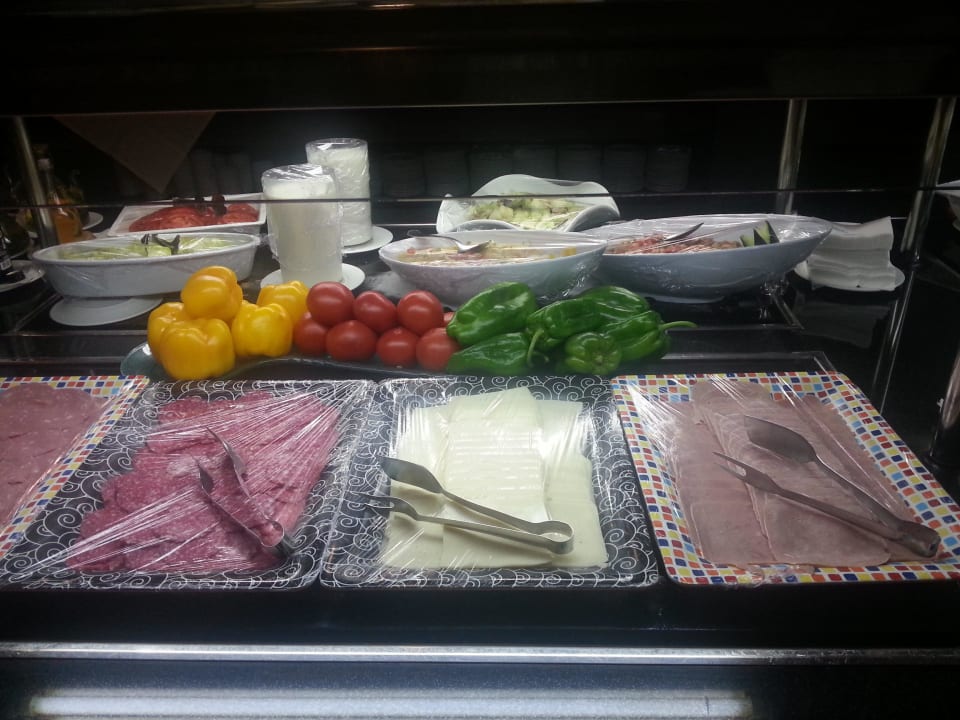 Büffet ab 22:30, die ganze Nacht lang blau punta reina