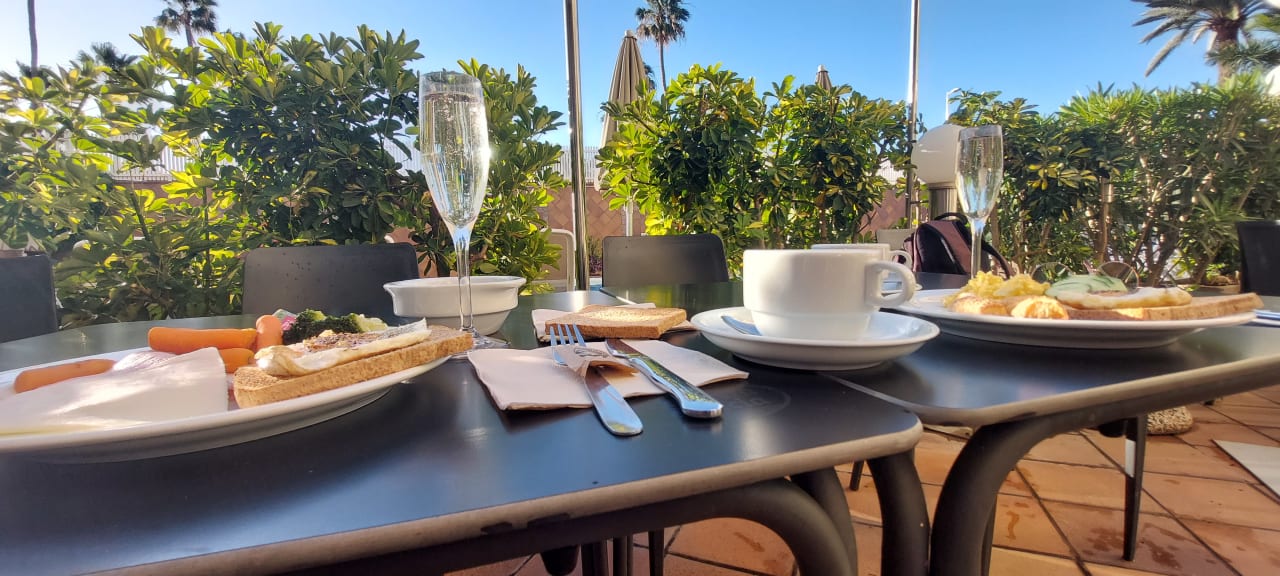 Gastro Hotel LIVVO Veril Playa