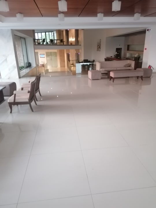 Lobby Caravia Beach Hotel