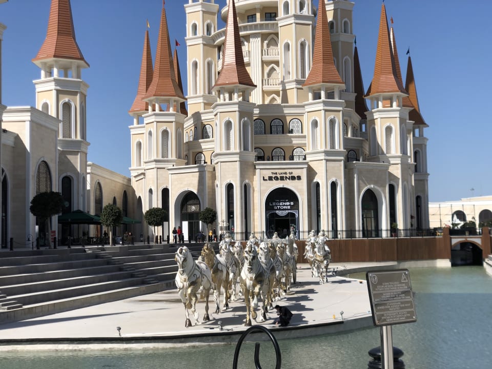 Außenansicht The Land of Legends Kingdom Hotel