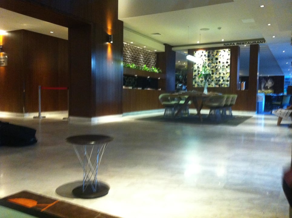 Lobby Clayton Hotel Chiswick