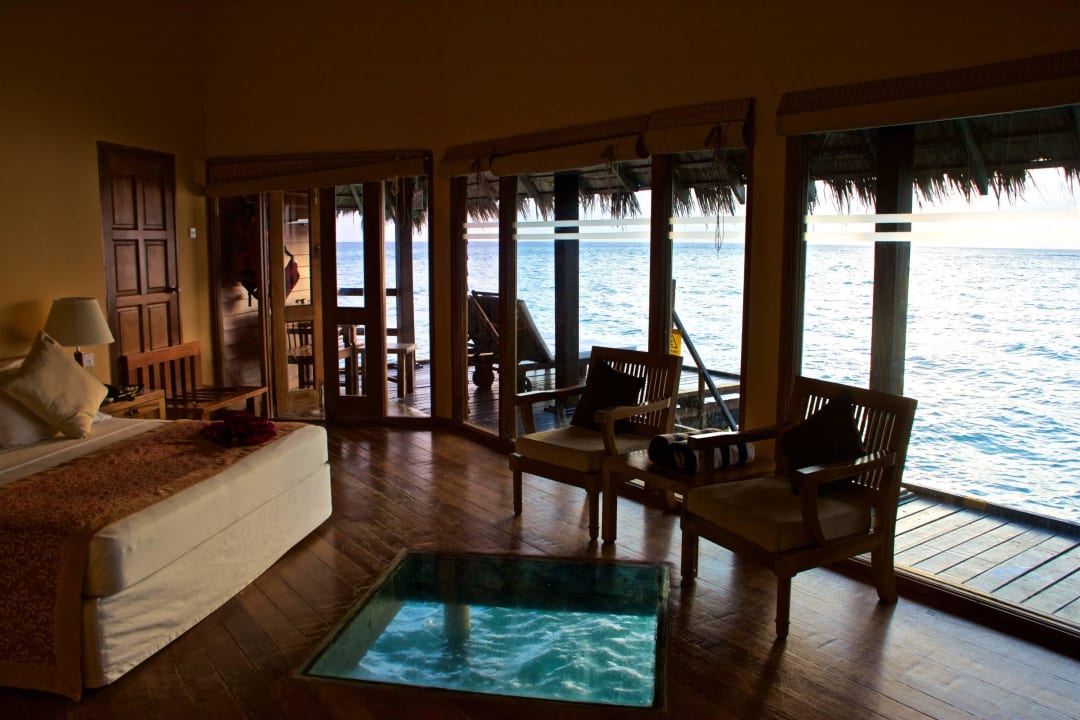 Wasserbungi mit Ausblick Adaaran Club Rannalhi - All Inclusive