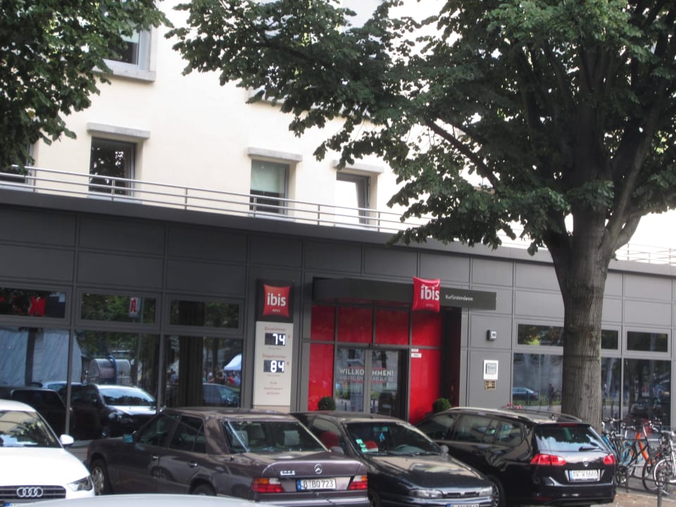 Eingangsbereich ibis Berlin Kurfürstendamm