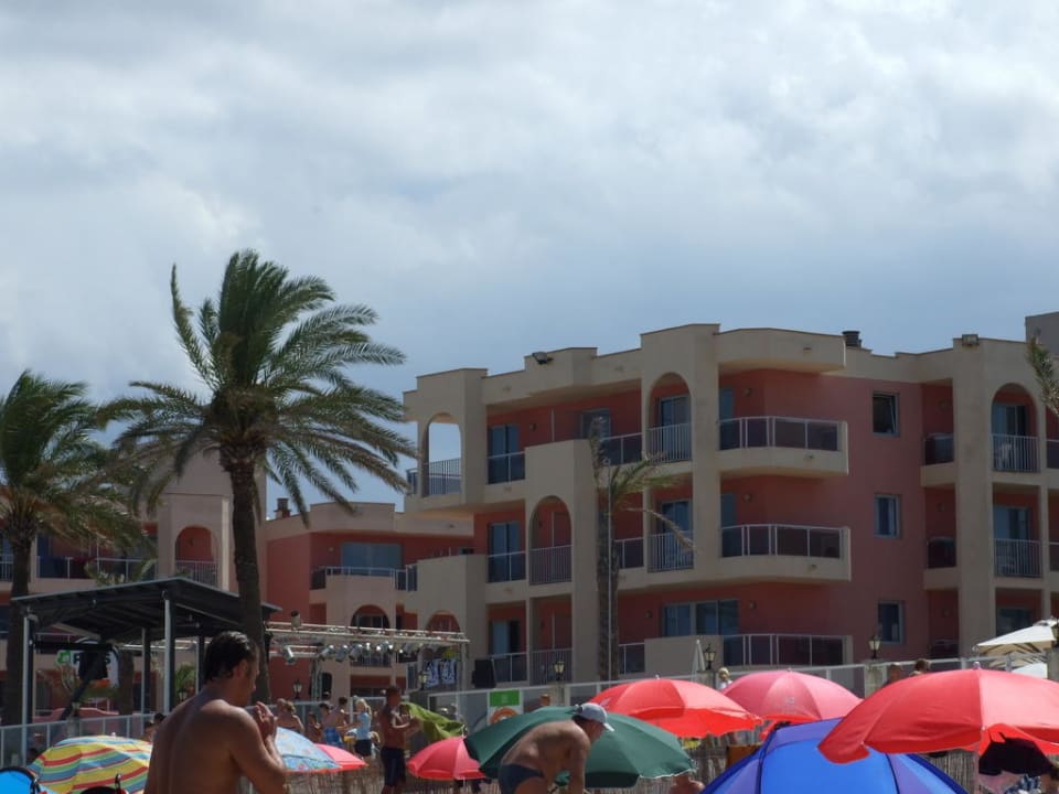 Ansicht vom Strand Grupotel Alcudia Pins