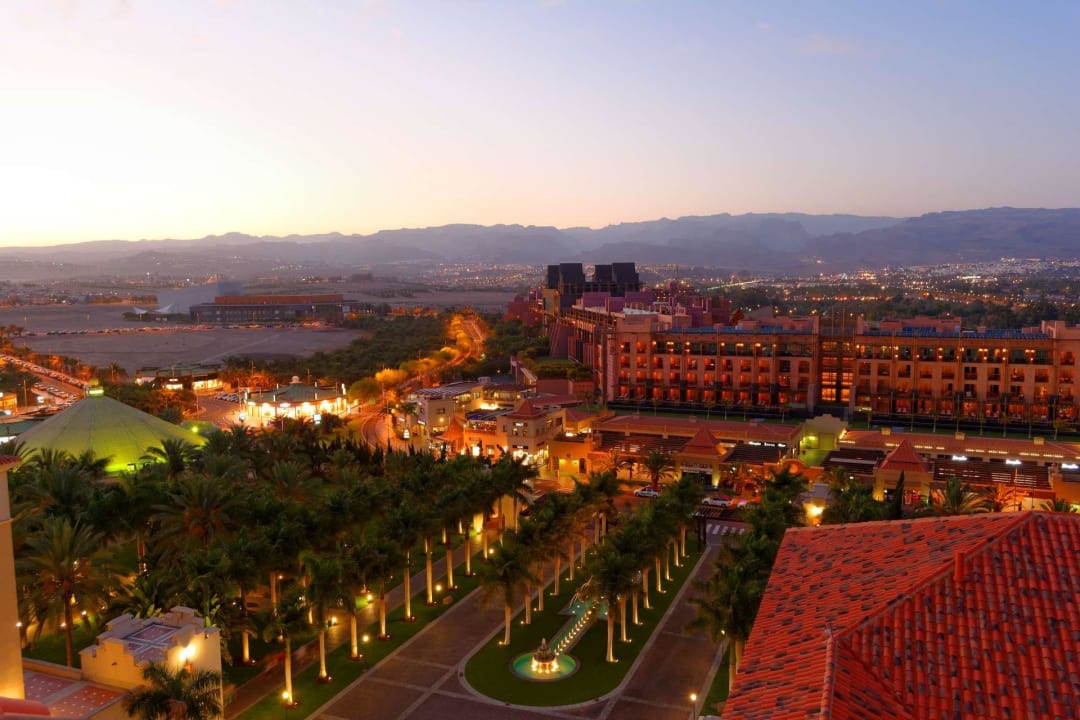 Blick von den Türmen Lopesan Costa Meloneras, Resort & Spa