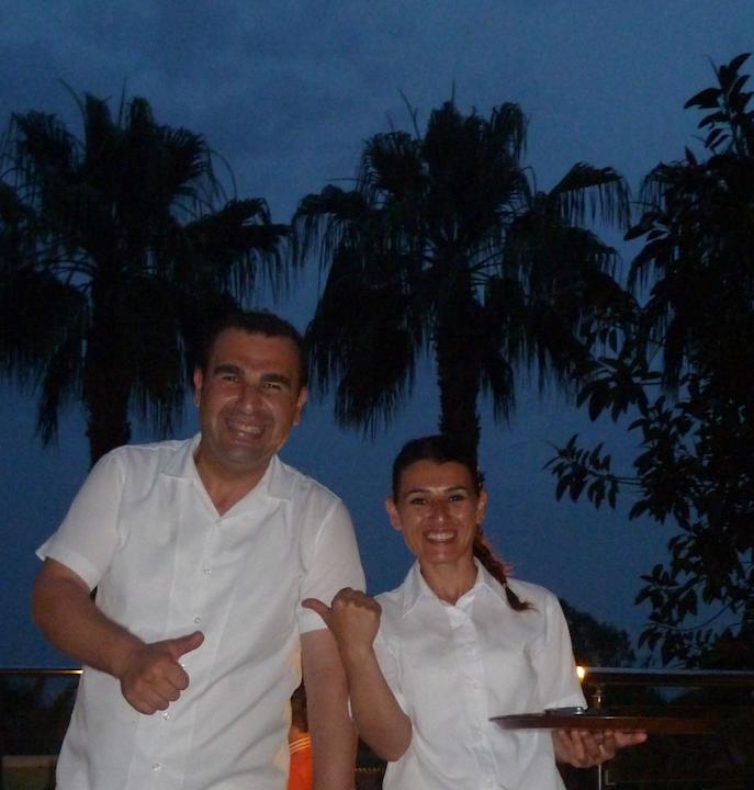Emre und Özlem Hotel Grand Side