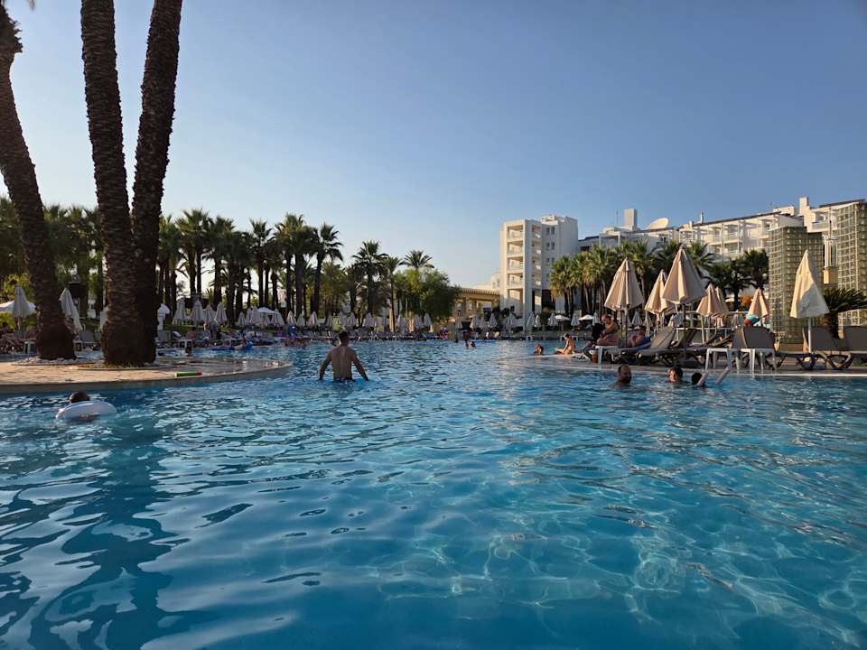 Pool Monachus Family Resort Sorgun